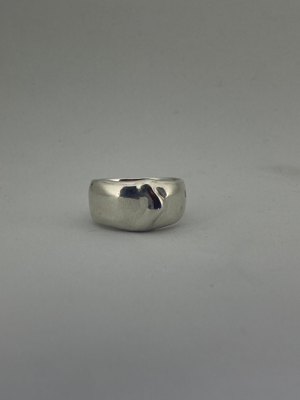 SILVER SQUIGGLE RING