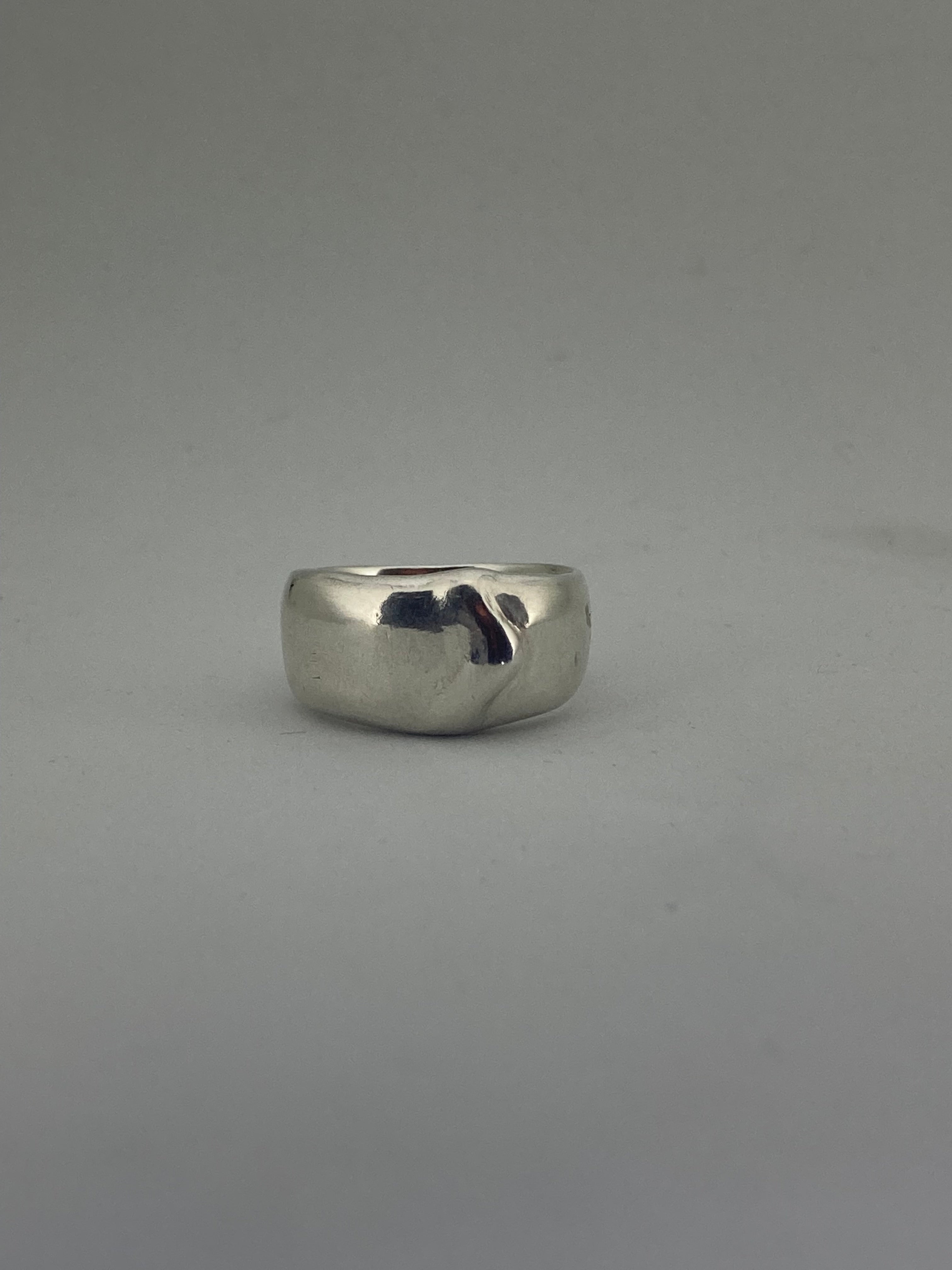 SILVER SQUIGGLE RING