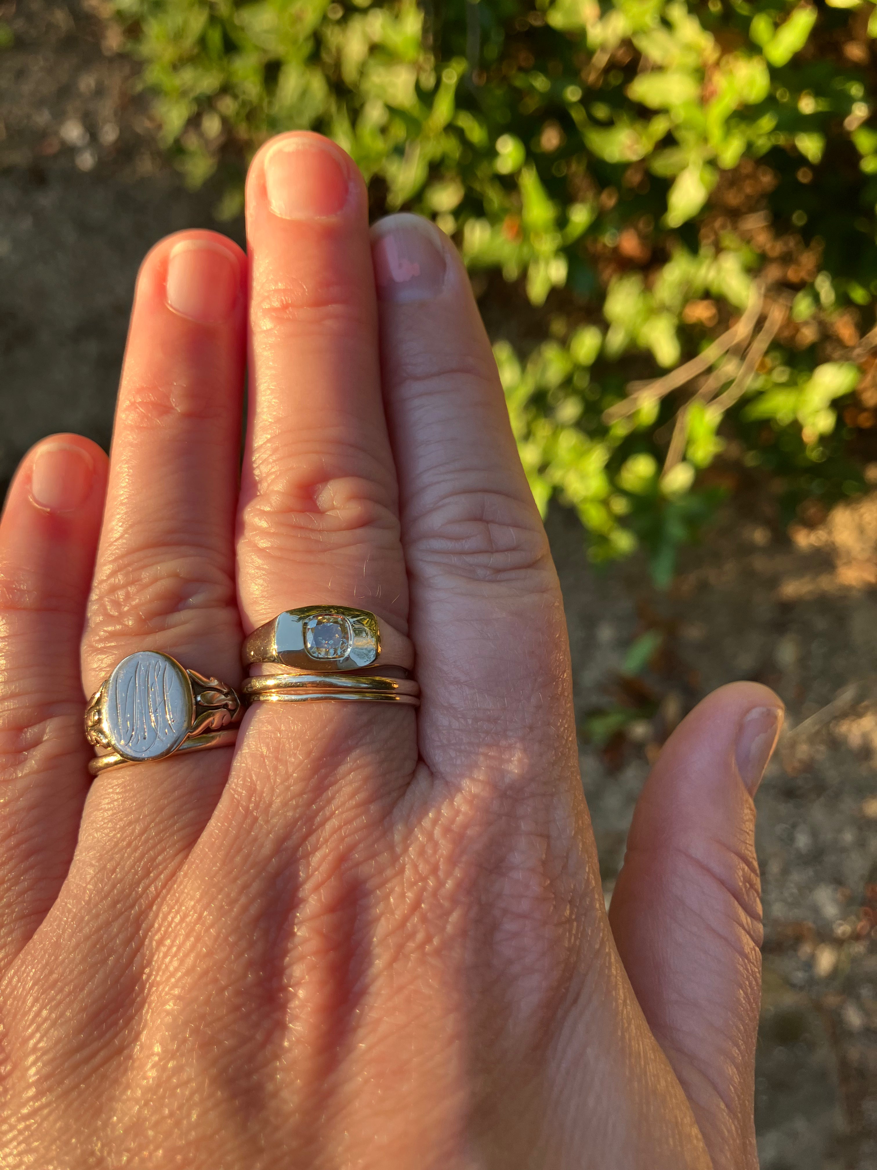 GREEN DIAMOND IMPRESSION RING