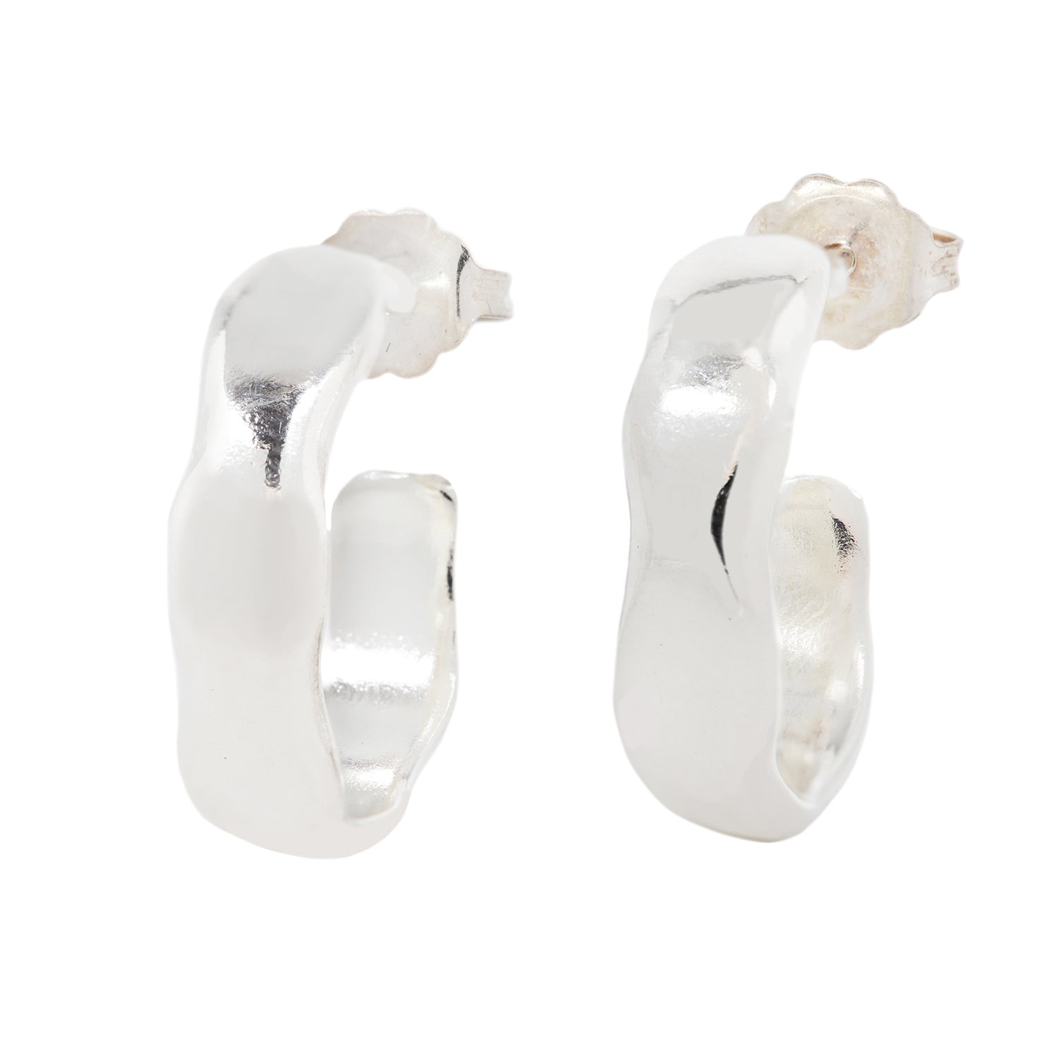 SILVER WAVY BO HOOPS